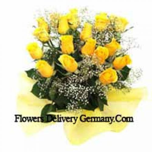 Cute Yellow Roses Bunch